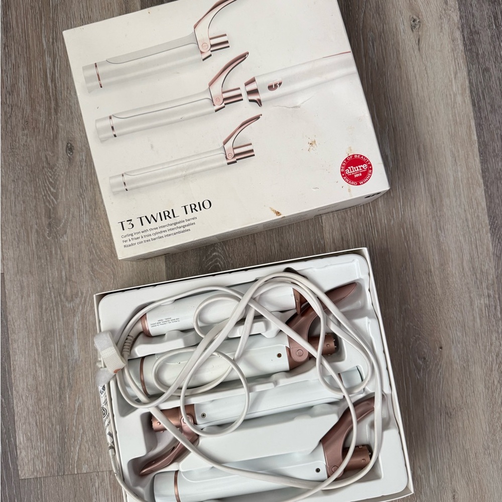 T3 Twirl Trio Interchangeable Clip Curling Iron Set: 1", 1.25", 1.5"